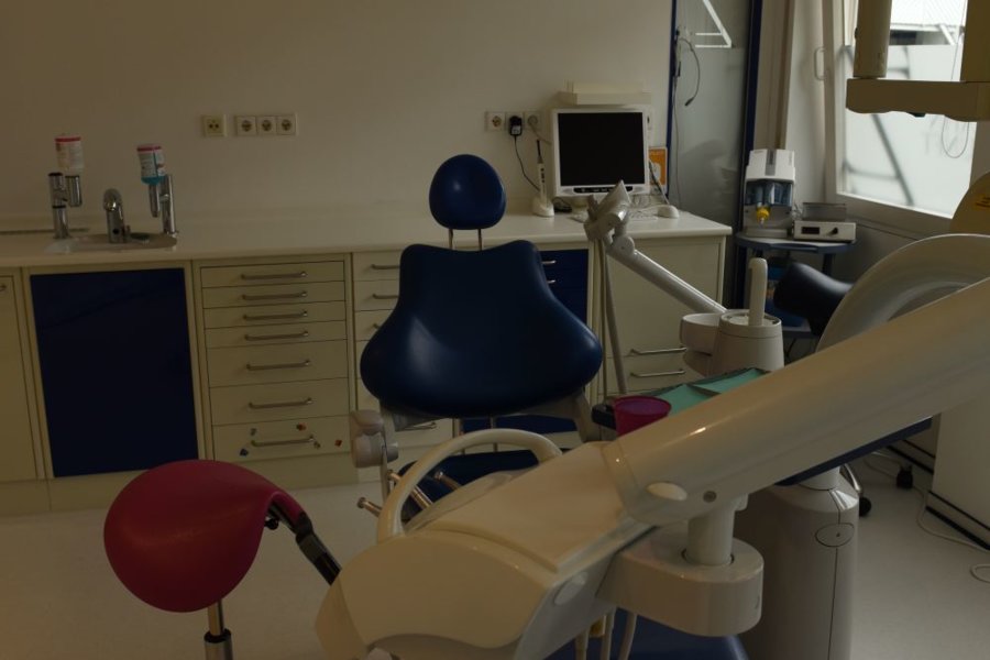 Raum Stuttgart: 3 Behandlungszimmerpraxis in zentraler Lage