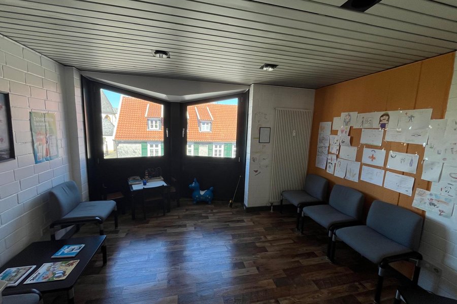 Kreis Gütersloh: etablierte Praxis im Ärztehaus mit 3 Behandlungszimmern