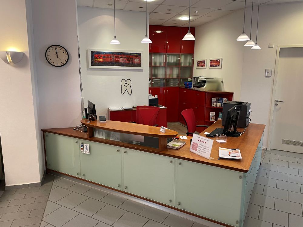 Zahnarztpraxis im Raum Dortmund zu verkaufen – erweiterbare 3 Behandlungszimmerpraxis in zentraler Lage