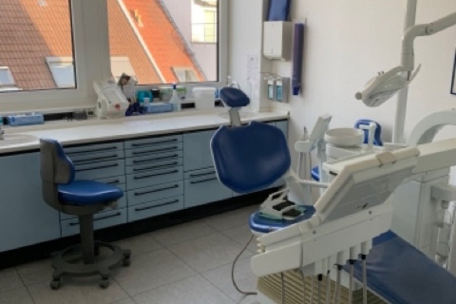 Kaiserslautern: Umsatzstarke 4 Zimmer Praxis in 1-A-Lage