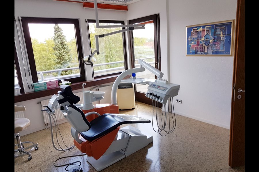 Raum Tübingen-Hechingen: Erweiterbare 3 BHZ Praxis