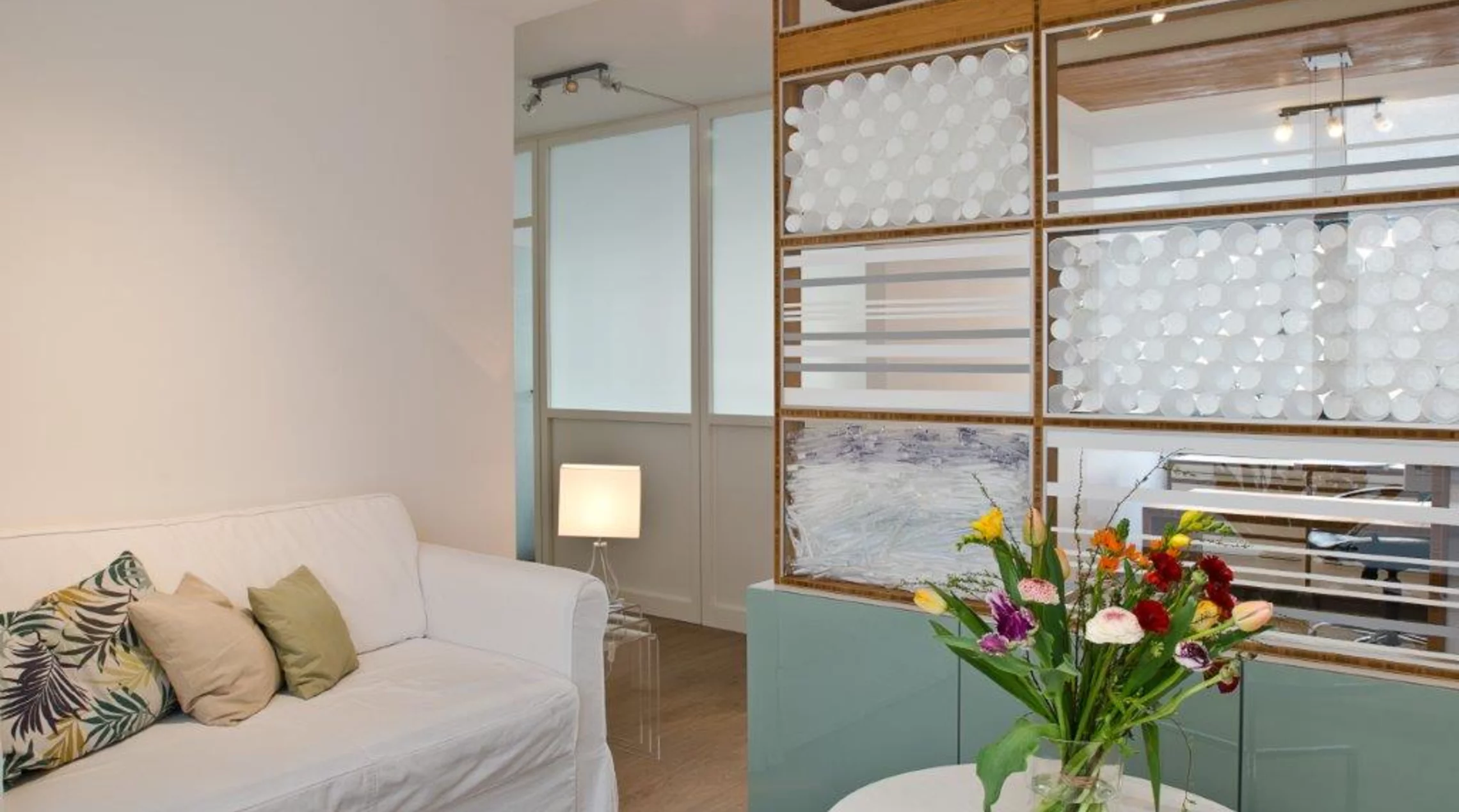 Köln: 3 Behandlungszimmer-Praxis in Top Lage