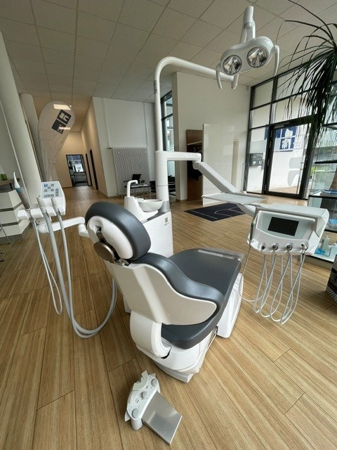 S320 TR International