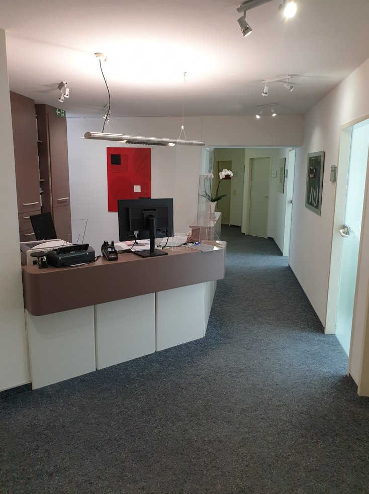 Schwäbisch Hall: gepflegte 3 BHZ Praxis - zentrale Lage
