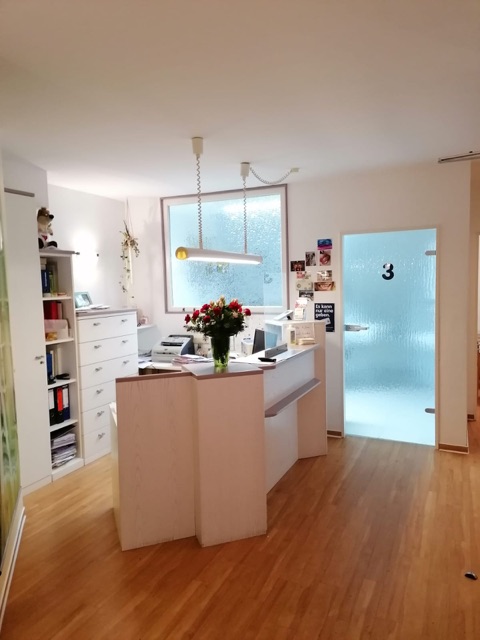 Zahnarztpraxis im Kreis Borken zu verkaufen – zentral gelegene 3-Zimmer Praxis im Stadtviertel einer Kleinstadt