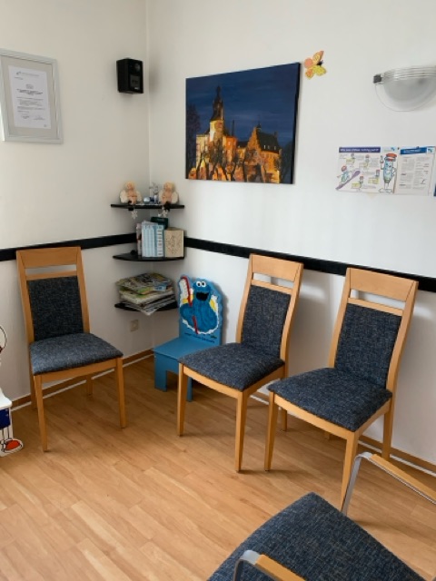 Zahnarztpraxis im Kreis Borken zu verkaufen – zentral gelegene 3-Zimmer Praxis im Stadtviertel einer Kleinstadt