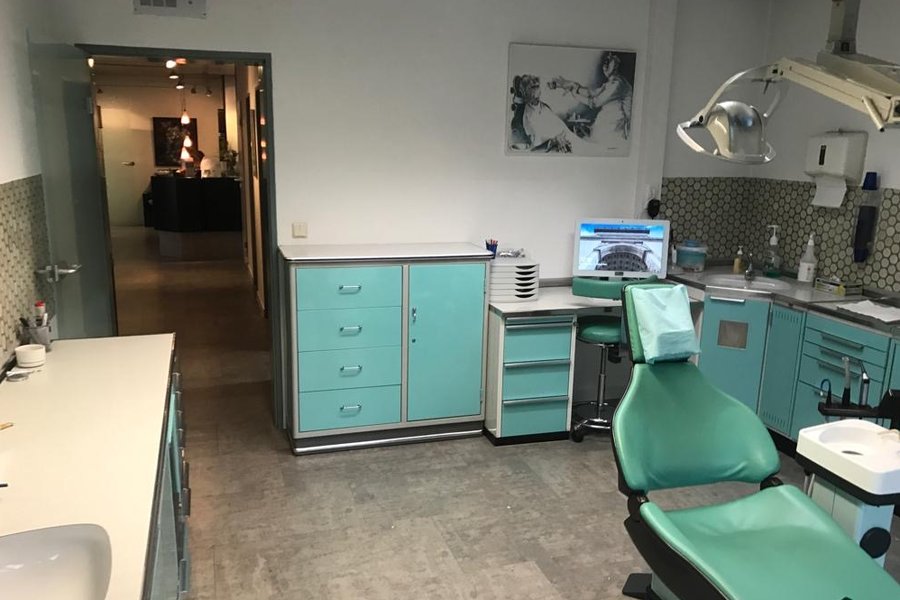 Raum Ahaus Kreis Borken: Schöne 3-Zimmer-Zahnarztpraxis im EG