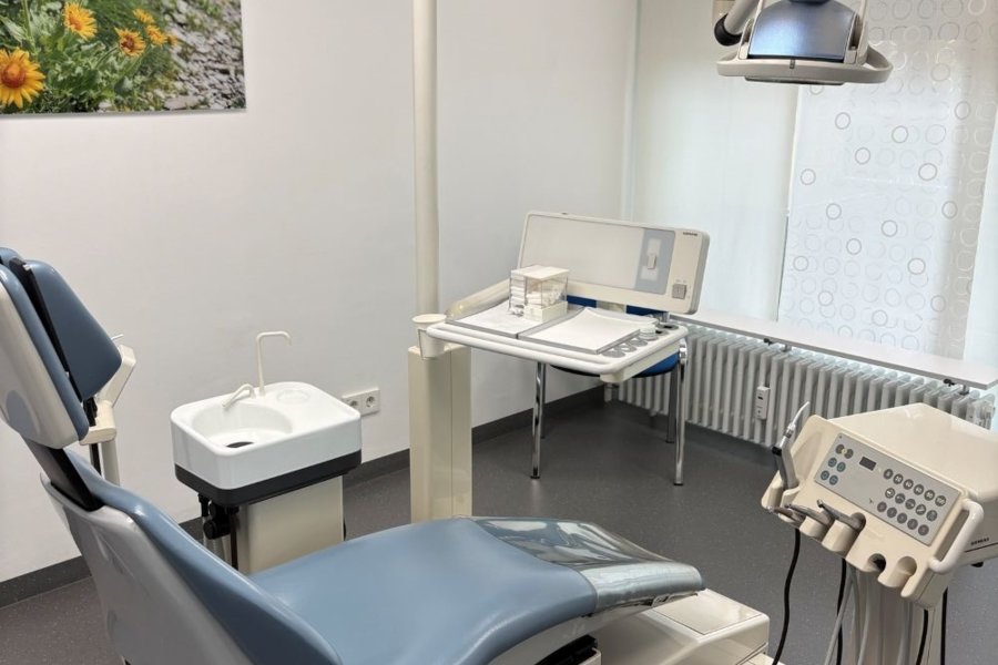 Raum Offenburg-Ortenaukreis: voll klimatisierte 4 Behandlungszimmerpraxis