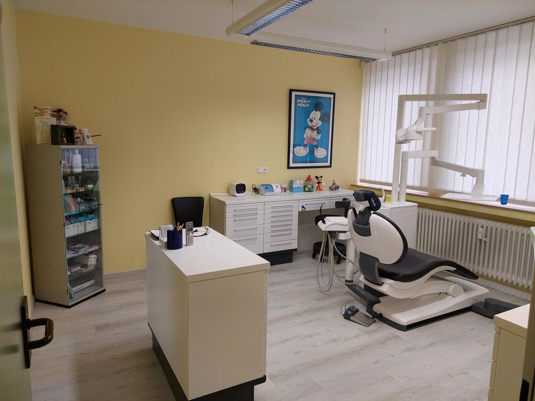 Bremen: Erweiterbare 2 Behandlungszimmer-Praxis in zentraler Lage