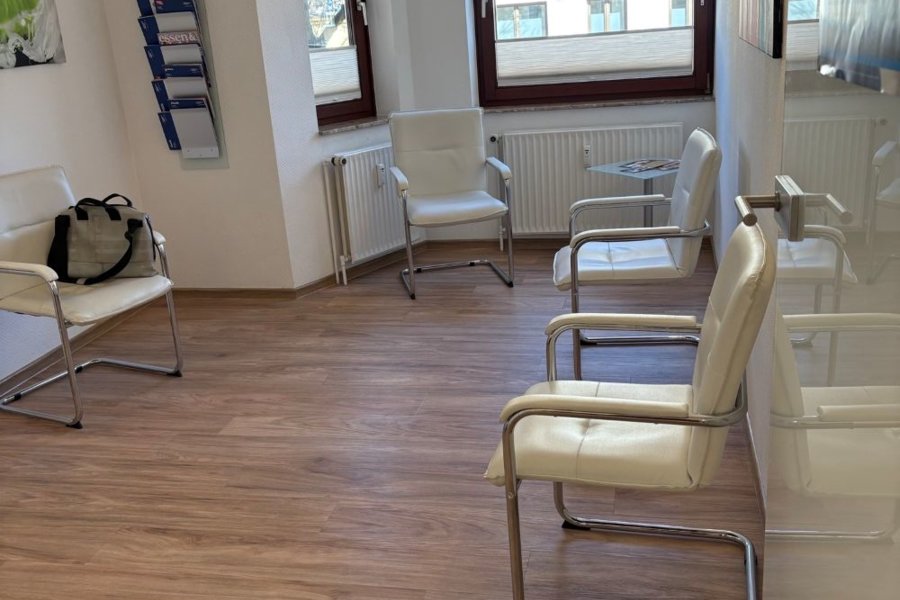 Stadt Hamburg: 3 Behandlungszimmerpraxis in zentraler Lage
